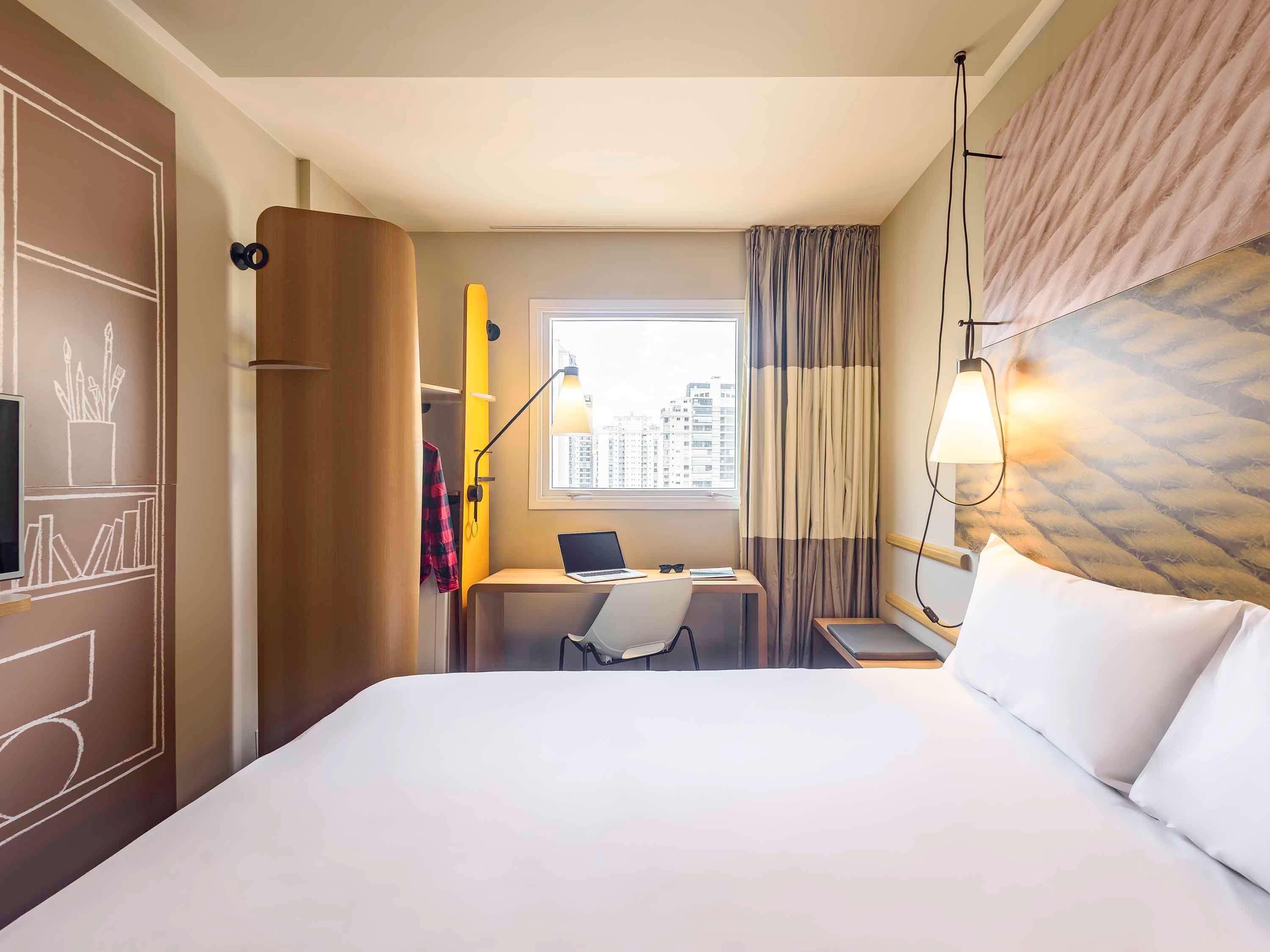 Отель Ibis Sao Paulo Ibirapuera Экстерьер фото