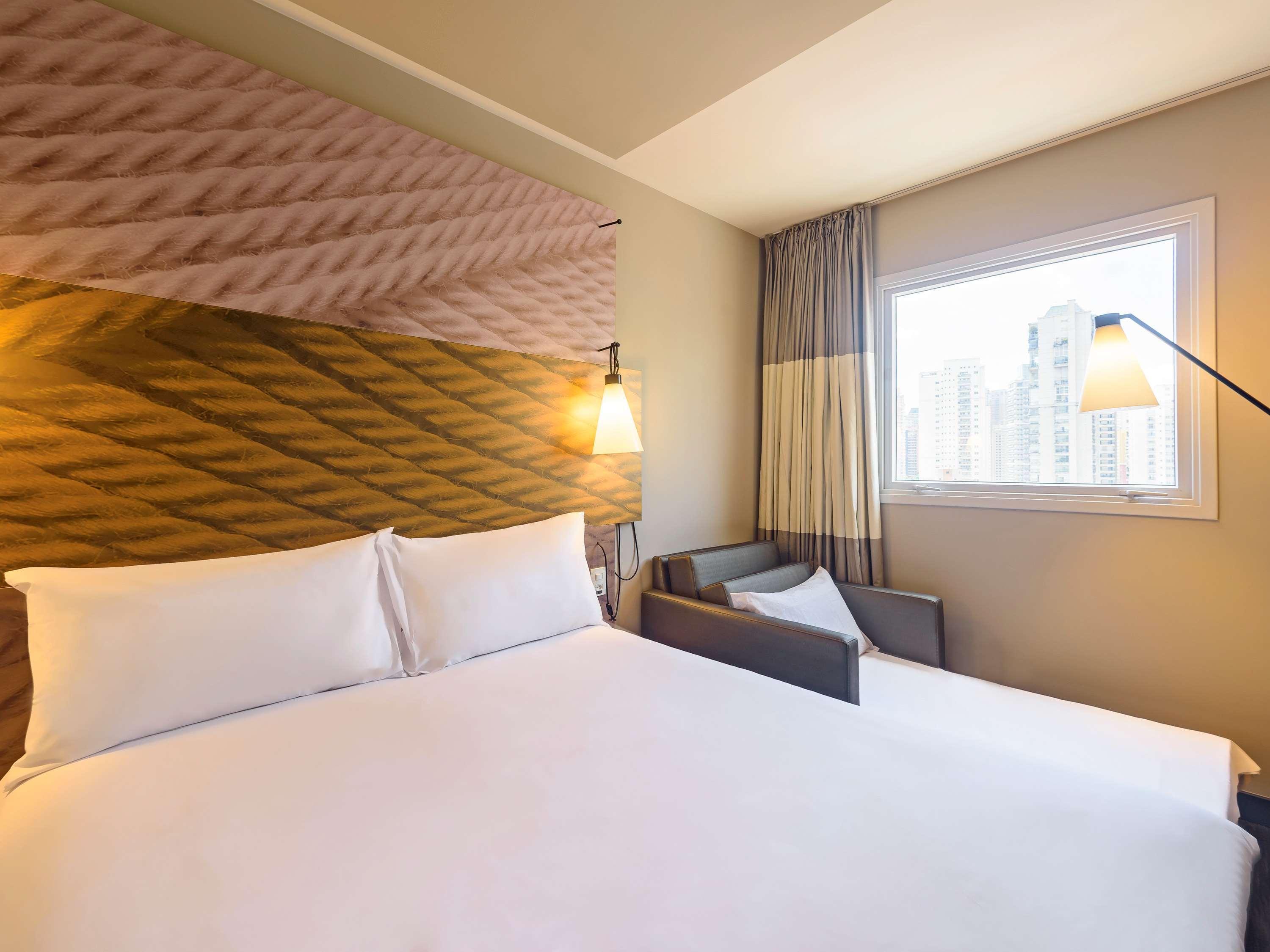 Отель Ibis Sao Paulo Ibirapuera Экстерьер фото