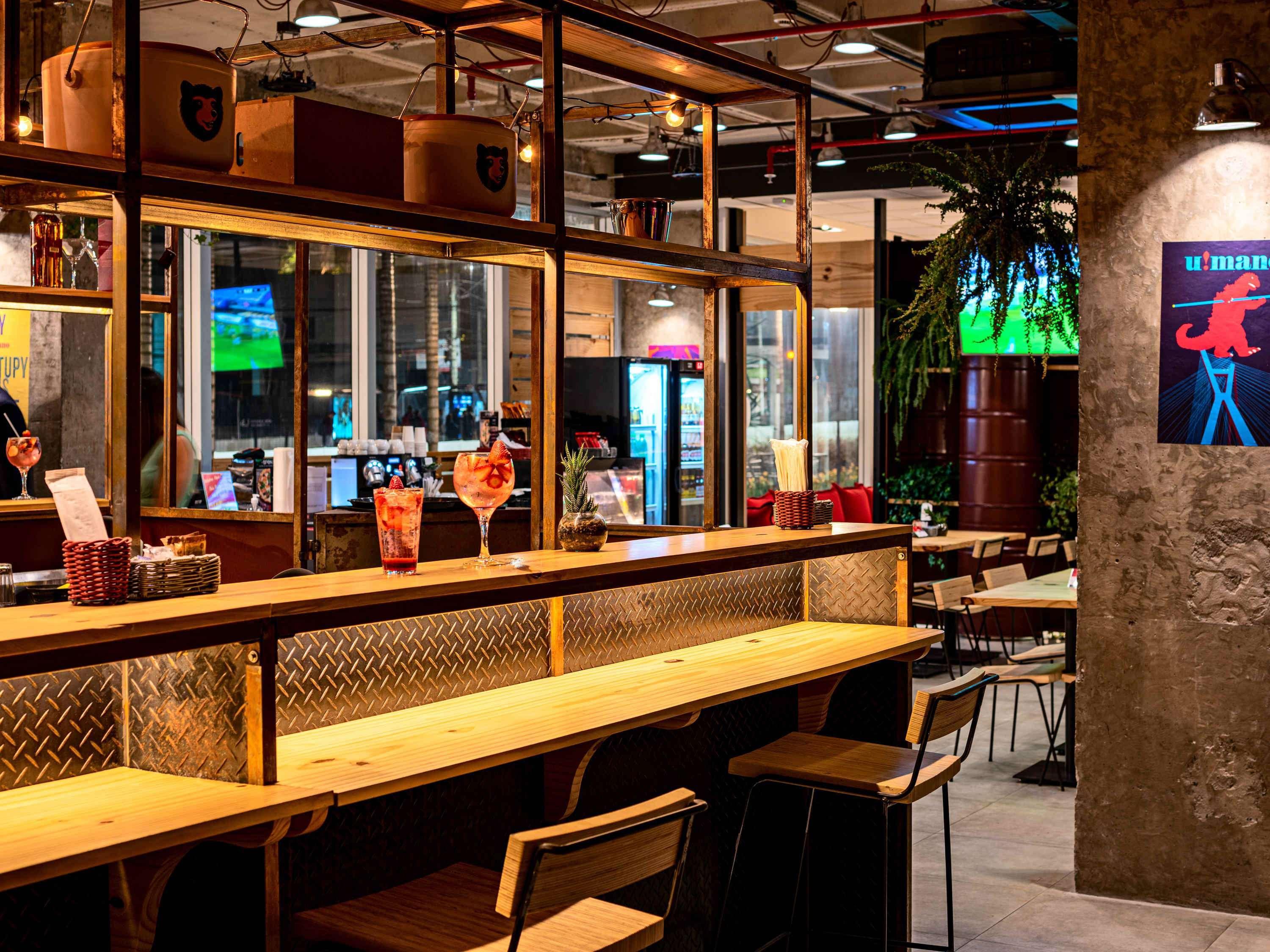 Отель Ibis Sao Paulo Ibirapuera Экстерьер фото