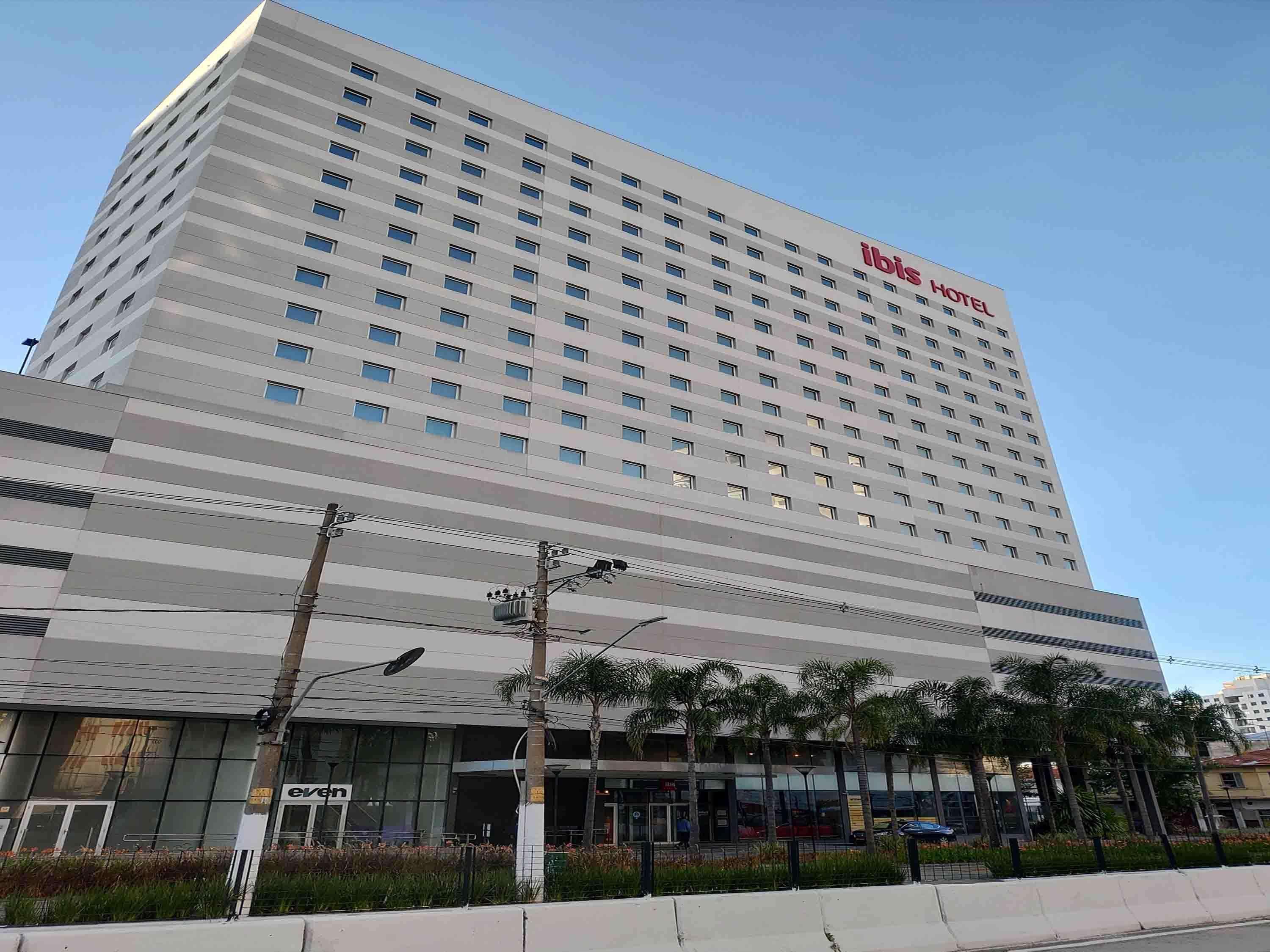 Отель Ibis Sao Paulo Ibirapuera Экстерьер фото