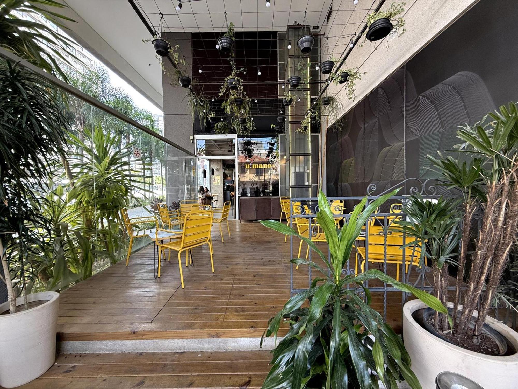 Отель Ibis Sao Paulo Ibirapuera Экстерьер фото